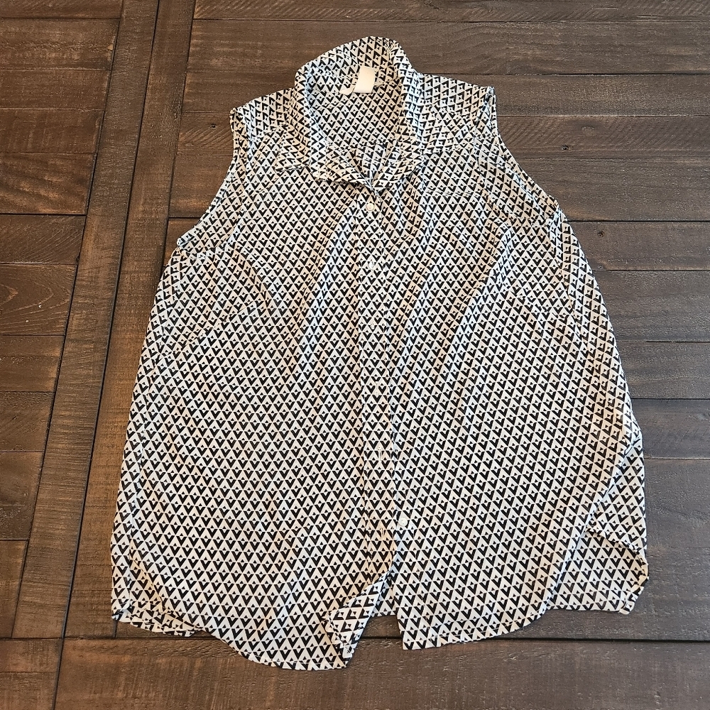 H&M Sleeveless Geometric Blouse Sz6